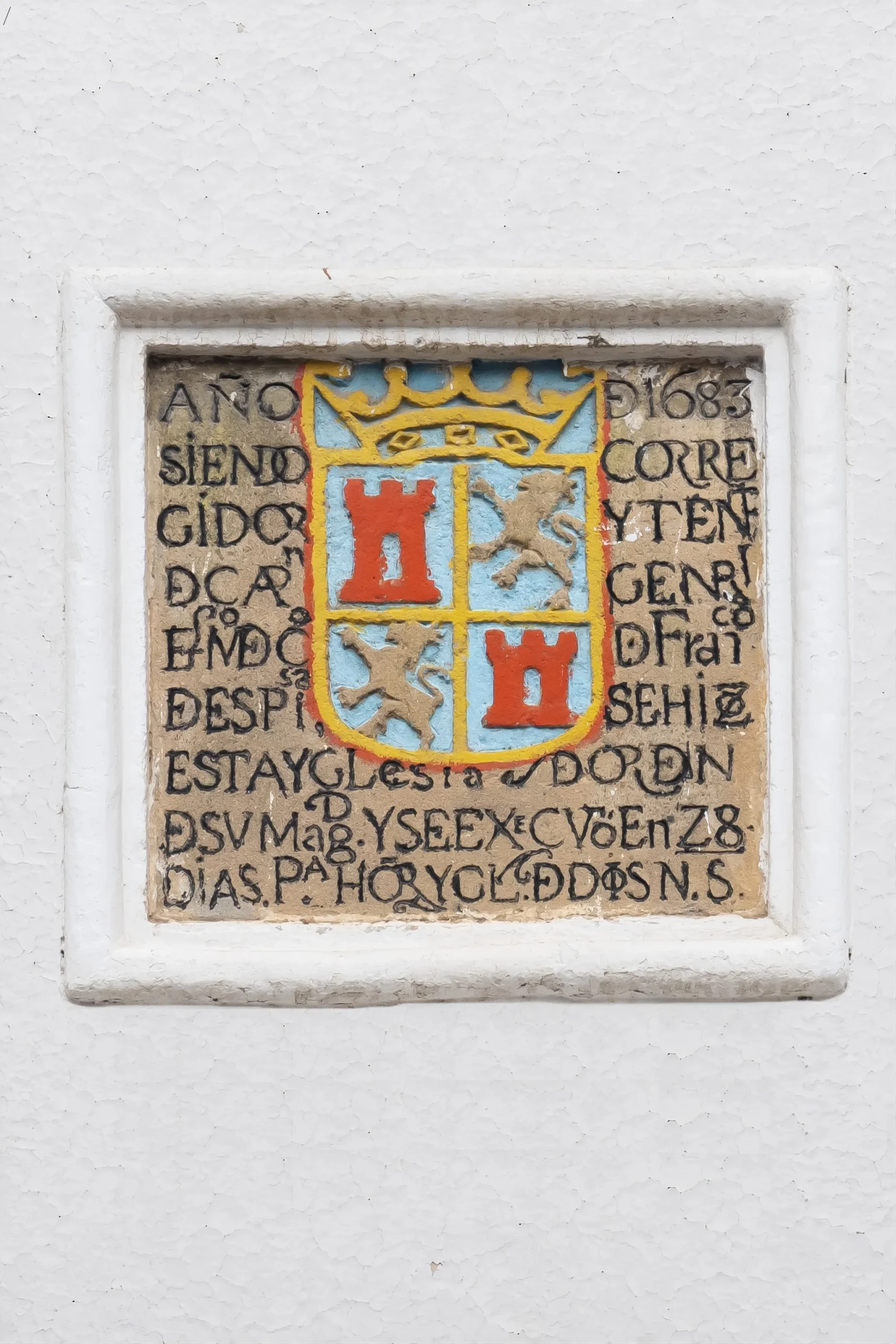 escudo en Iglesia San José en Cajamarca